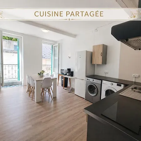 Apartamento Separate Bright Double - Center & Castle - Shared Kitchen & Private Bathroom